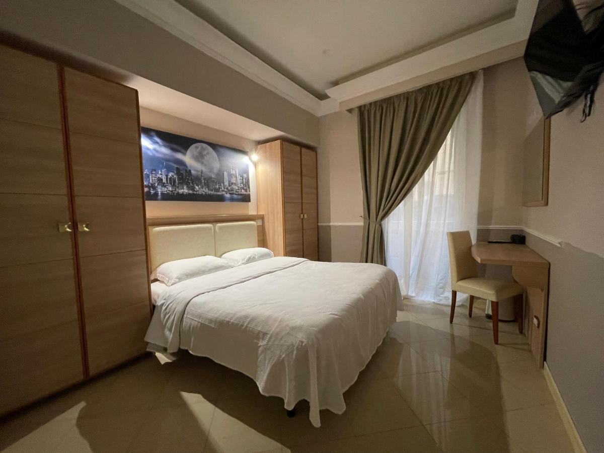 Ambasada Suite Rome Extérieur photo